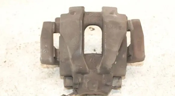 BMW X4 F26 Front brake caliper