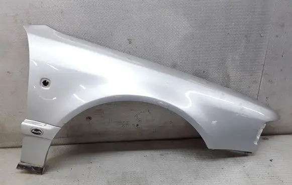 Audi A8 S8 D2 4D Fender