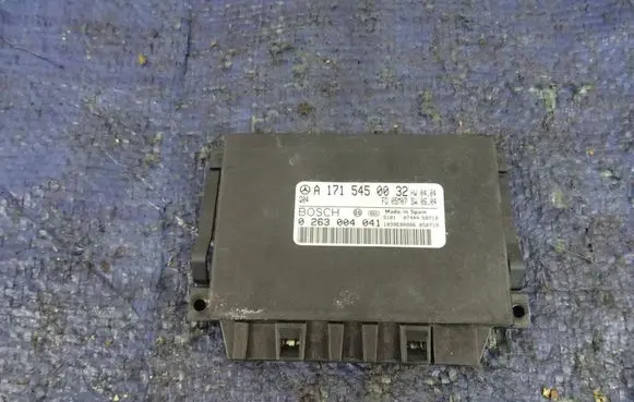 Mercedes-Benz SLK R171 Parking PDC control unit/module A1715450032