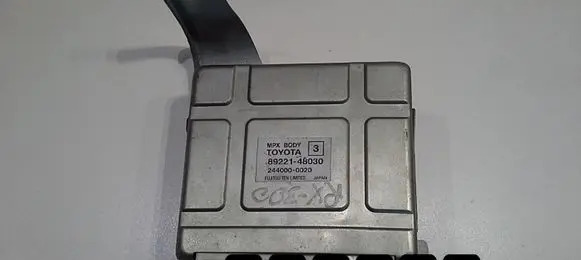Lexus RX 300 Engine control unit/module 89221-48030