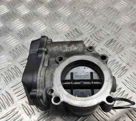 Volkswagen Golf V Throttle valve A2C53044094 06F133062G