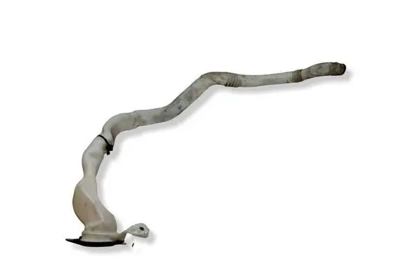 BMW 5 F10 F11 Window washer liquid tank fill tube 13264011