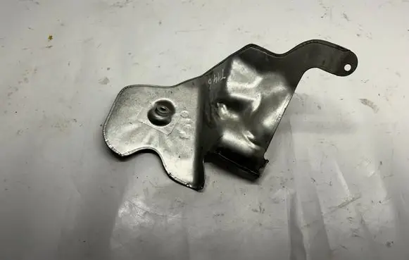 Chevrolet Camaro Heat shield in engine bay 12634651