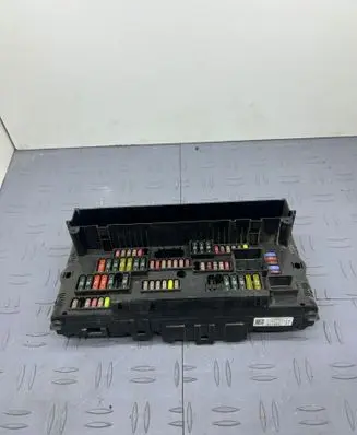 BMW 5 F10 F11 Fuse box set 317033442