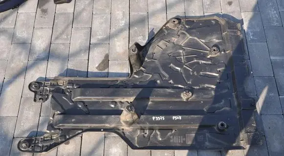 Peugeot 508 II Pickup box liner 9813584080