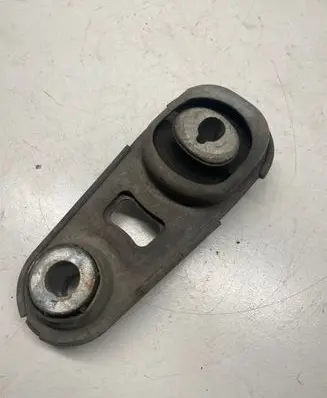 Nissan X-Trail T32 Gearbox mount 112383734R