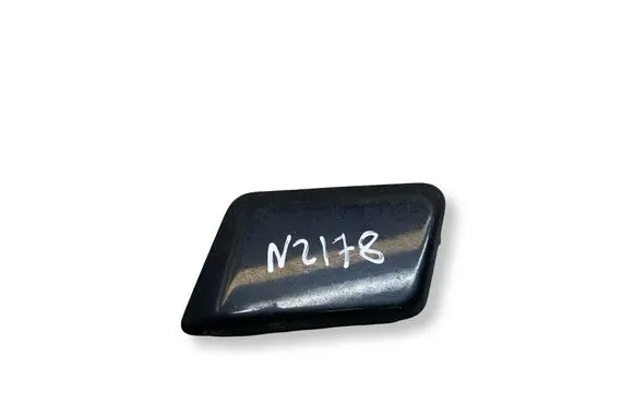 Ford Mondeo Mk III Headlight washer spray nozzle cap/cover 1S7113L019A