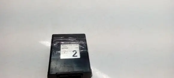 Toyota Avensis T220 Other control units/modules 8865005060 MB2771001400