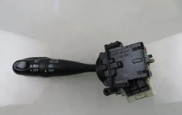 Toyota Corolla E120 E130 Wiper turn signal indicator stalk/switch 13020173753