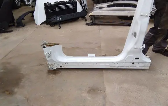 Ford C-MAX II Sill 