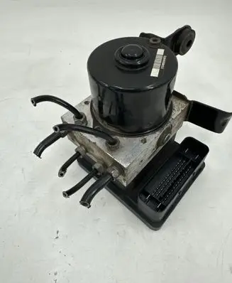 Volvo V50 ABS Pump 30794730AA 30794728 000001251F1