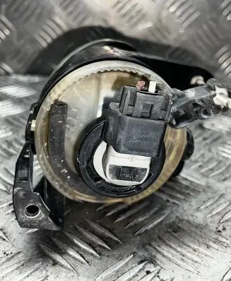 Volkswagen PASSAT B6 Front fog light 27129400