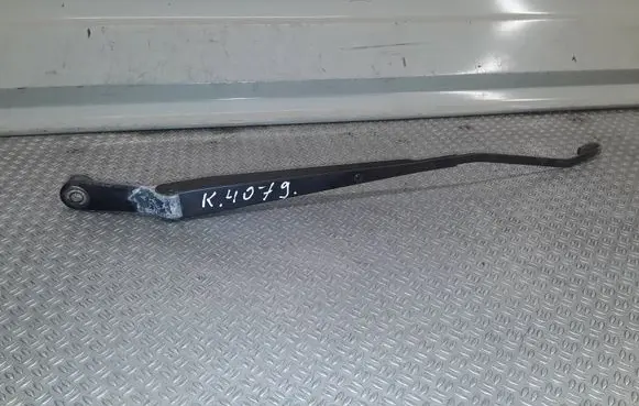 Opel Agila B Front wiper blade arm