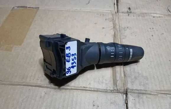 Nissan X-Trail T30 Wiper control stalk 25260 8h905