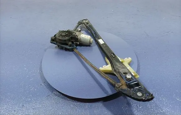 Volkswagen Amarok Rear door window regulator with motor 2H7839402H