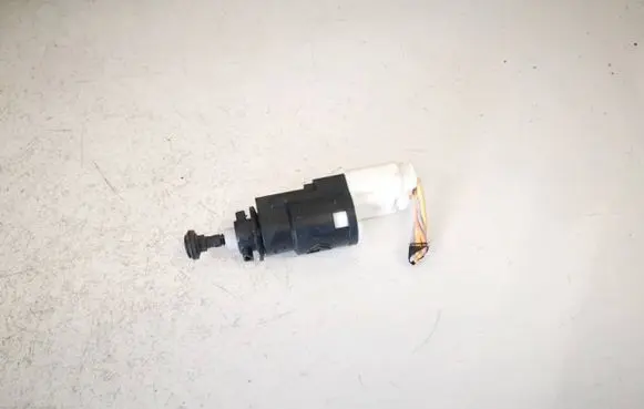 Renault Espace - Grand espace IV Brake pedal sensor switch 8200276361