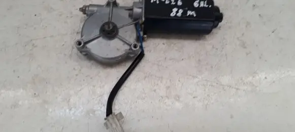 Mazda 626 Rear window wiper motor 8491004710