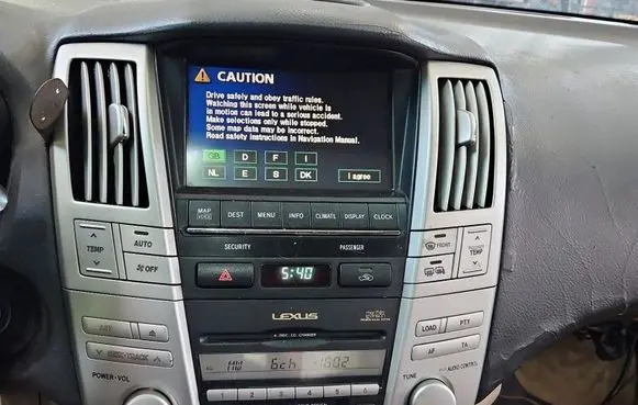 Lexus RX 330 - 350 - 400H Screen/display/small screen 8611048200 IMPRK1600575