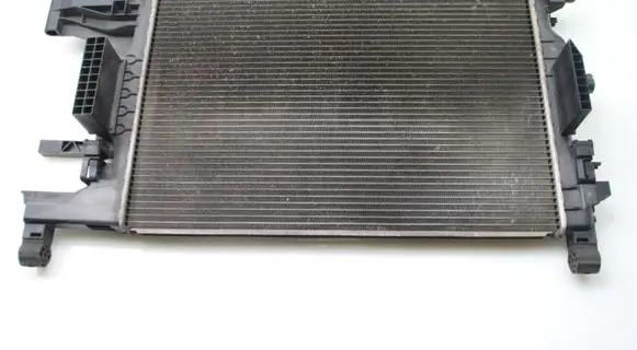 Opel Astra J Coolant radiator 13281773