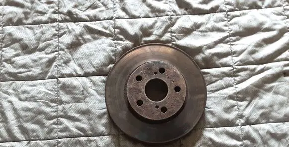 Toyota Prius (XW20) Front brake disc