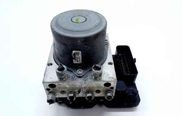 Nissan Leaf II (ZE1) ABS Pump 476605SH5C