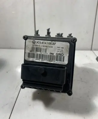 Volkswagen PASSAT B6 ABS Pump 3C0614109AF
