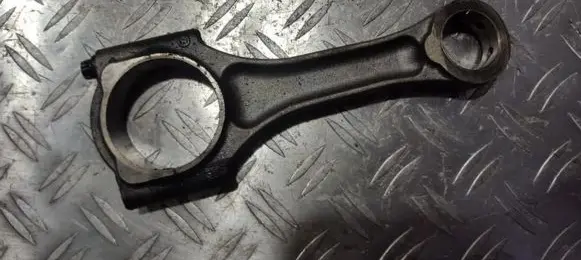 Opel Vectra B Connecting rod/conrod 