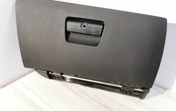 BMW 3 E90 E91 Glove box set 7075479