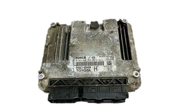 Toyota Yaris Engine control unit/module 89661-0D450