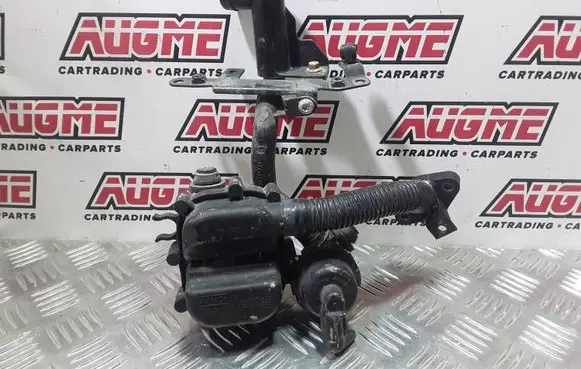 Land Rover Range Rover L322 Oil breather separator 1032540S01 9W839P437AC D0X1B
