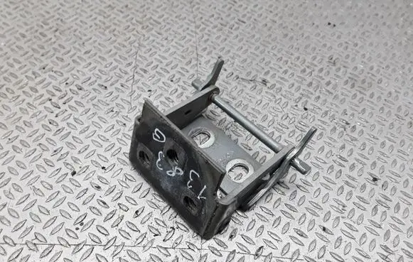 Ford Mondeo MK IV Tailgate/trunk/boot hinge