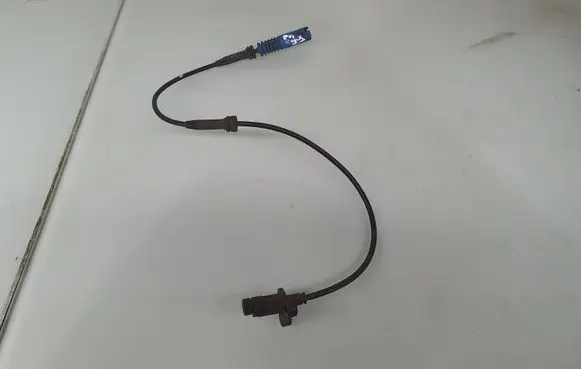 BMW 5 E39 Front ABS sensor wiring 34526756375 6908705