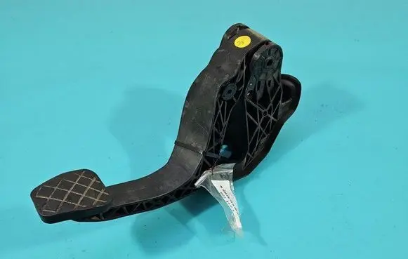 Volkswagen Polo V 6R Accelerator throttle pedal 6C1721059F IMPRK1414725