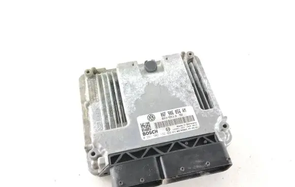 Volkswagen PASSAT B6 Engine control unit/module 06F906056AM 0261S02132 1039S11023