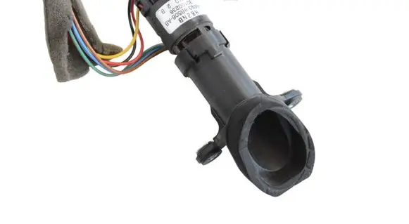 Jaguar XJ X351 Oil temperature sensor AW938B506AB
