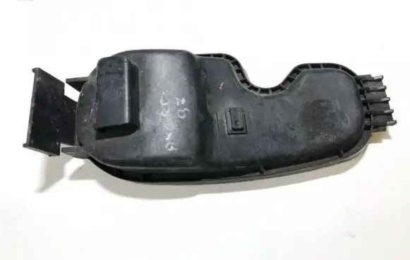 Headlight/headlamp dust cover