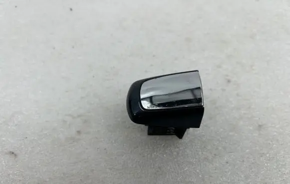 Citroen C5 Front door handle cover 96845224677 KGNC