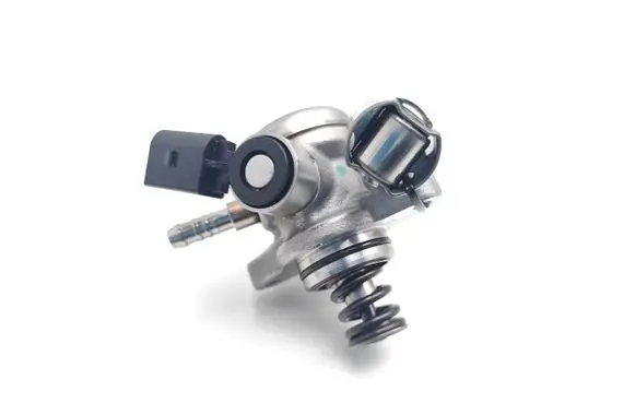 Audi A3 8Y Fuel injection high pressure pump 04E127027N