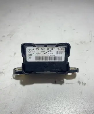Mercedes-Benz GL X164 ESP acceleration yaw rate sensor A0045423918