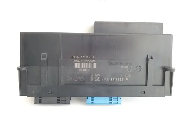 BMW 1 E81 E87 Comfort/convenience module 9176882 6135917688201