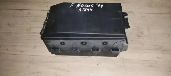 Ford Focus Fuse box set 98ag14a142ac