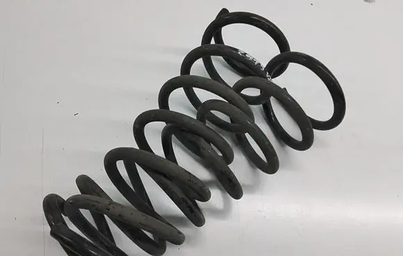 Volvo V70 Rear coil spring 31262730