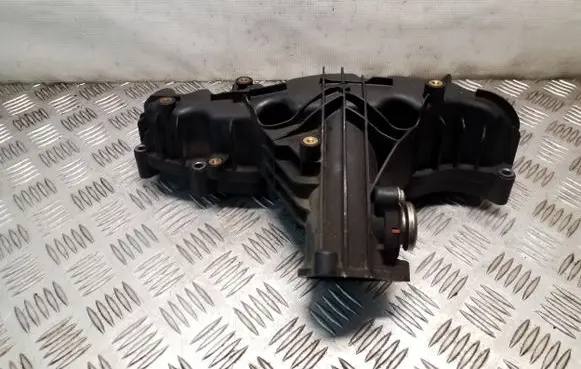 Audi Q5 SQ5 Intake manifold 03L129711A