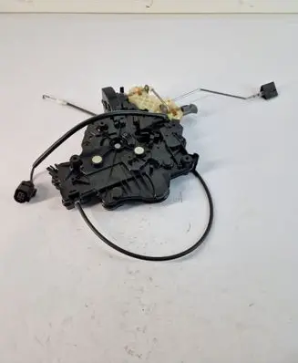 Volkswagen Caddy Sliding door lock 2K0843653BE