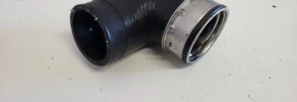 Audi A4 S4 B7 8E 8H Intercooler hose/pipe 3B0115838A