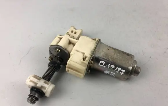 Subaru Legacy Seat adjustment motor 1658616C 1658616-C 23-3970511