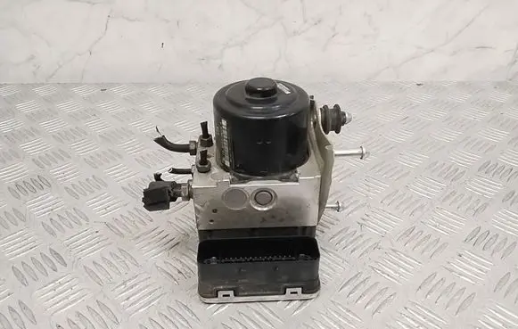 Porsche Cayenne (92A) ABS Pump 7P0614517E