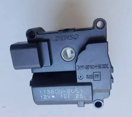 Toyota Corolla E120 E130 Air flap motor/actuator PPGF10FM25 1138002051 12V12E25