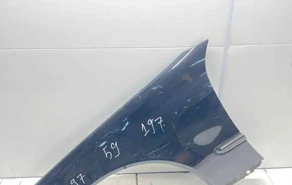 Mercedes-Benz CLC CL203 Fender