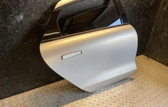 Hyundai IONIQ 6 Rear door